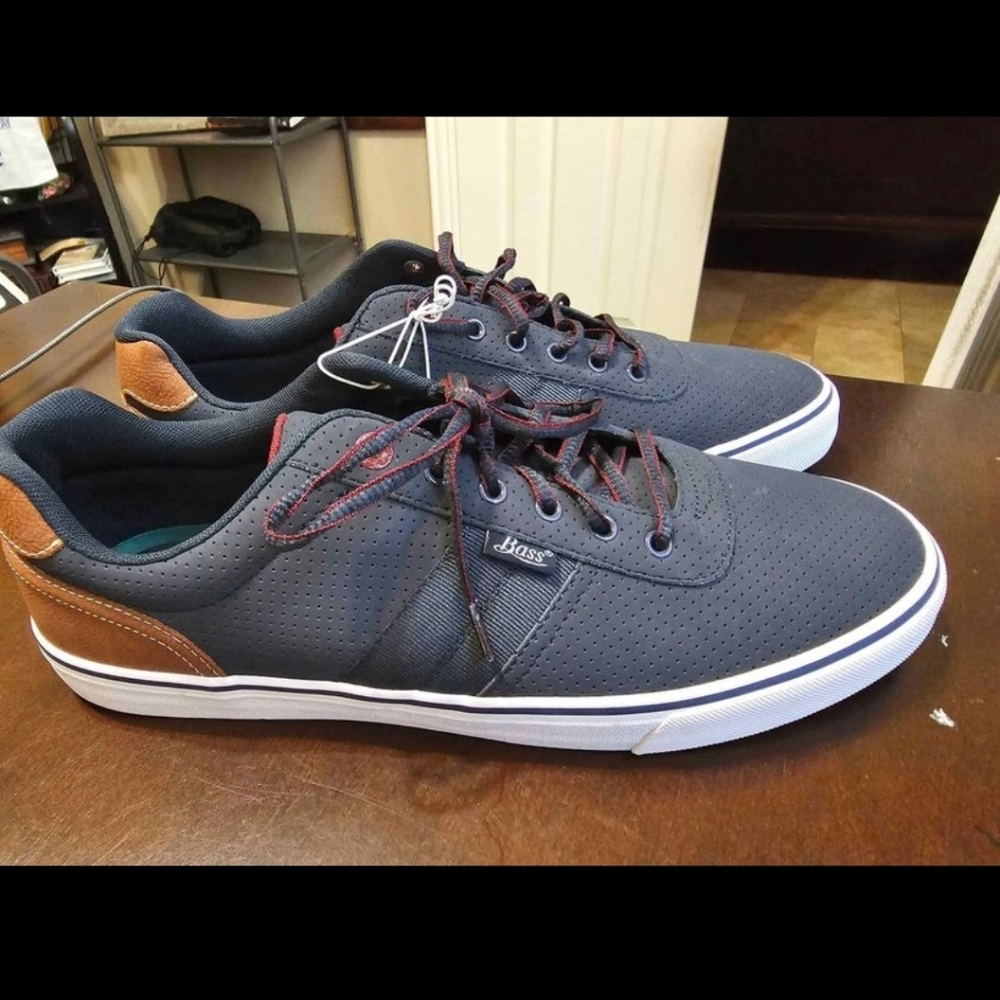 New BASS Navy Fashion Sneakers Size 13